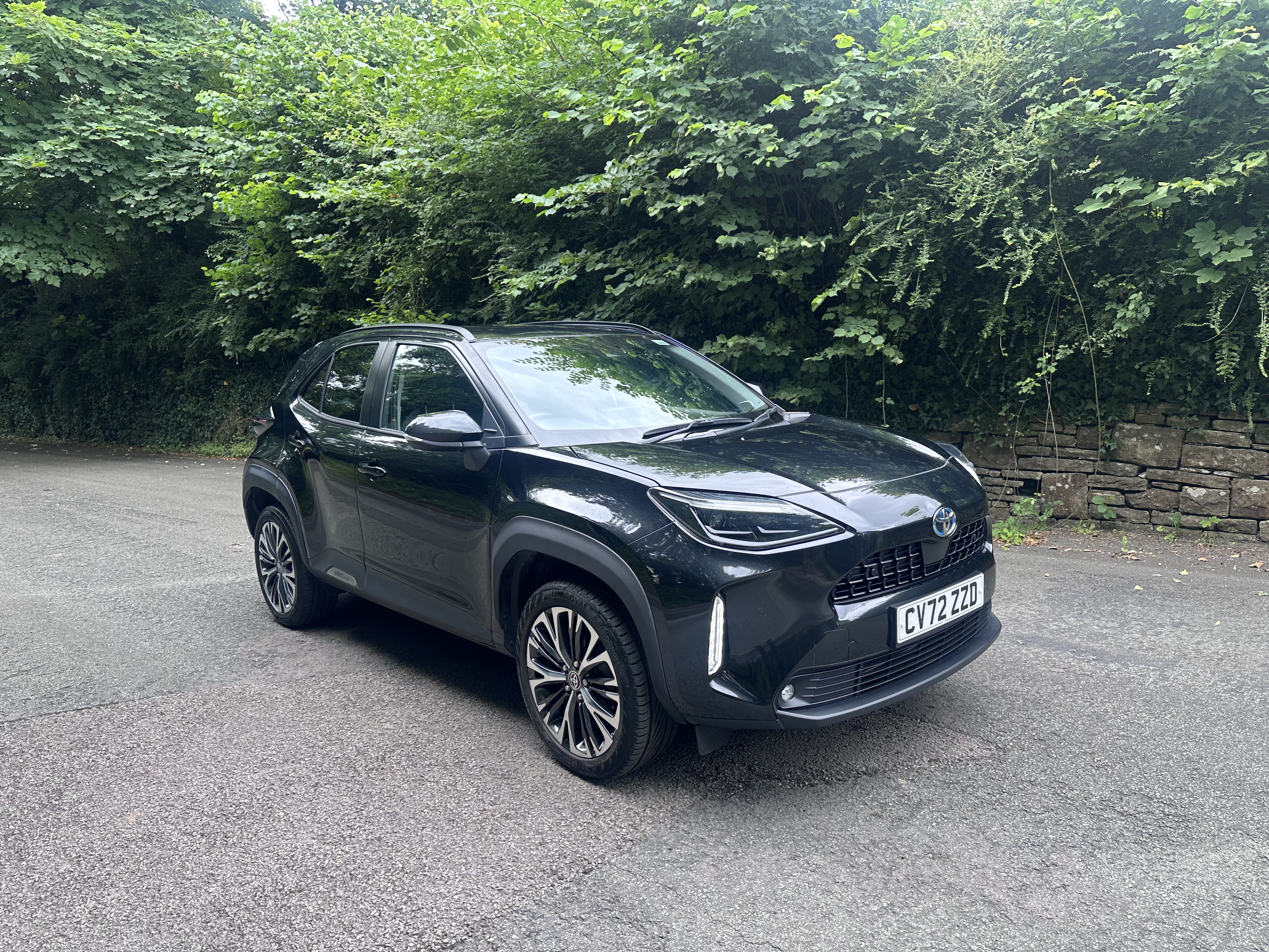 2022 TOYOTA YARIS CROSS